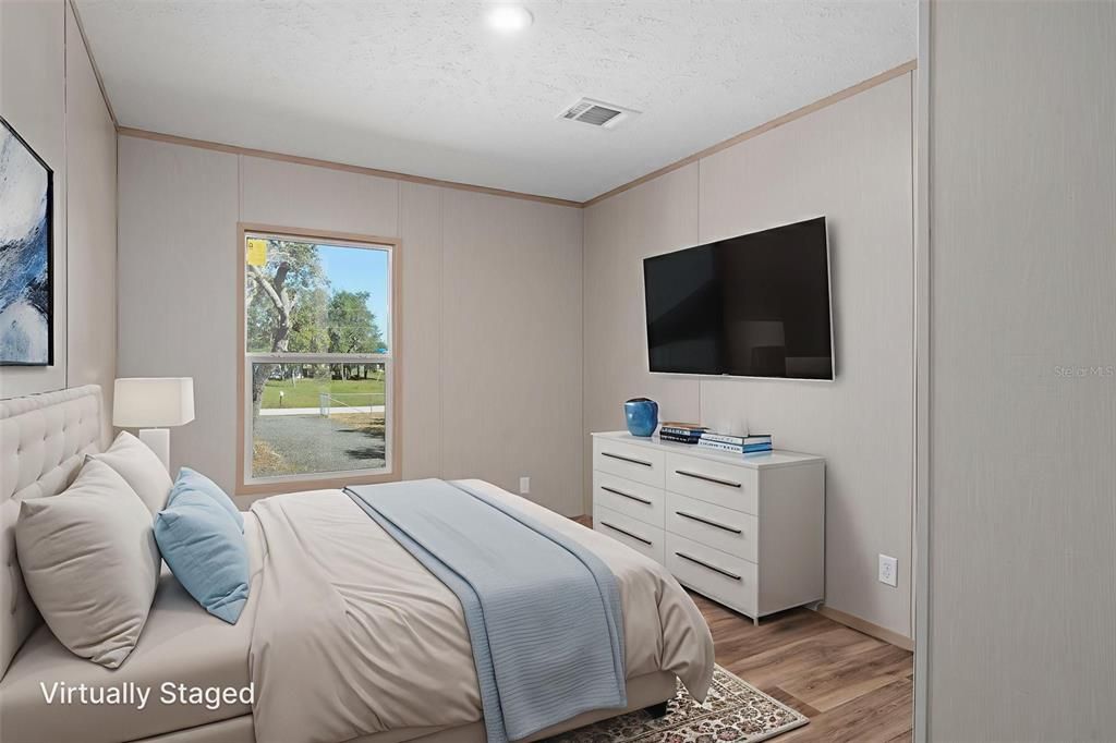 For Sale: $245,000 (3 beds, 2 baths, 1475 Square Feet)