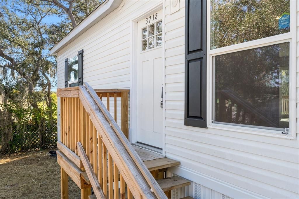 For Sale: $245,000 (3 beds, 2 baths, 1475 Square Feet)