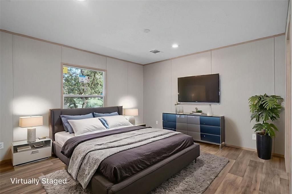 For Sale: $245,000 (3 beds, 2 baths, 1475 Square Feet)