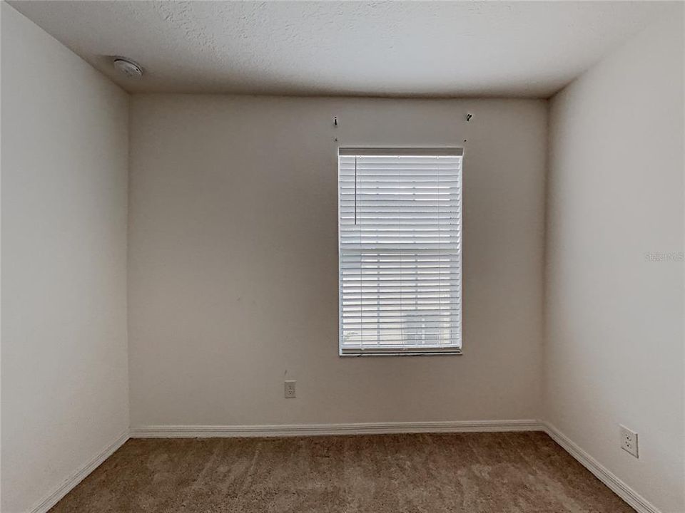 For Rent: $1,750 (3 beds, 2 baths, 1598 Square Feet)