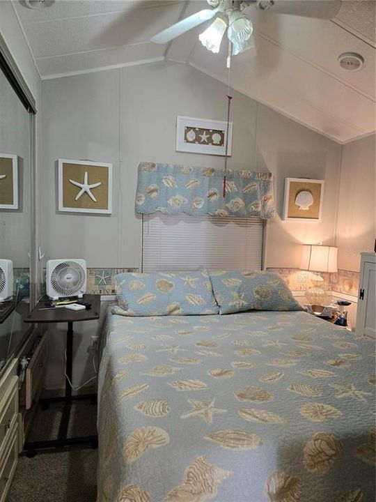 На продажу: $152,500 (2 спален, 1 ванн, 738 Квадратных фут)