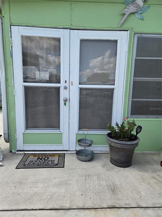 На продажу: $152,500 (2 спален, 1 ванн, 738 Квадратных фут)