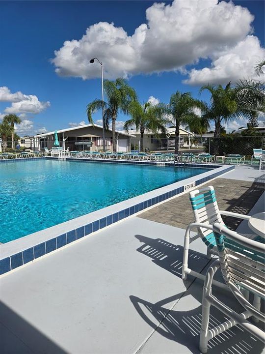 На продажу: $152,500 (2 спален, 1 ванн, 738 Квадратных фут)