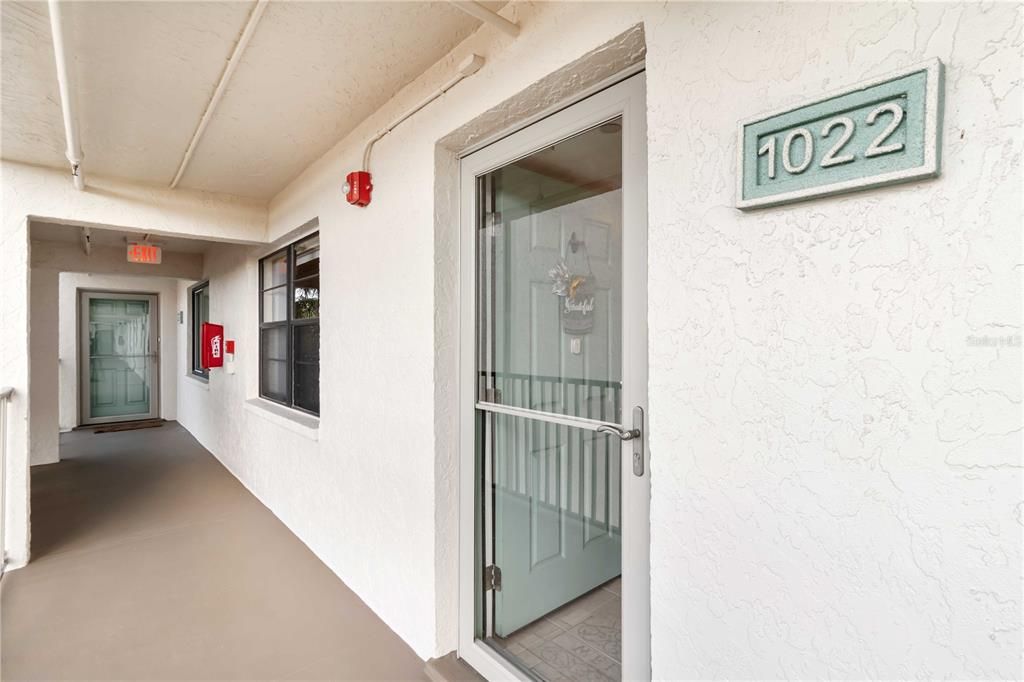 На продажу: $135,000 (2 спален, 2 ванн, 1153 Квадратных фут)