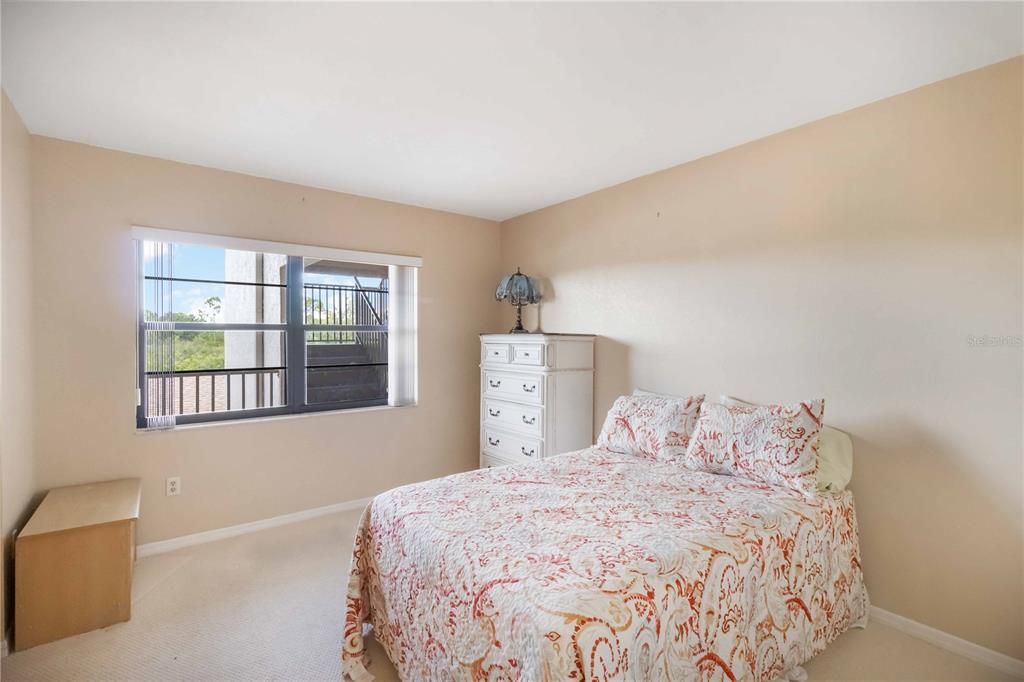 На продажу: $135,000 (2 спален, 2 ванн, 1153 Квадратных фут)