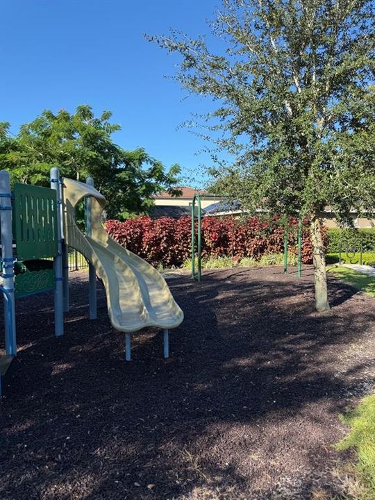 На продажу: $520,000 (5 спален, 4 ванн, 3824 Квадратных фут)