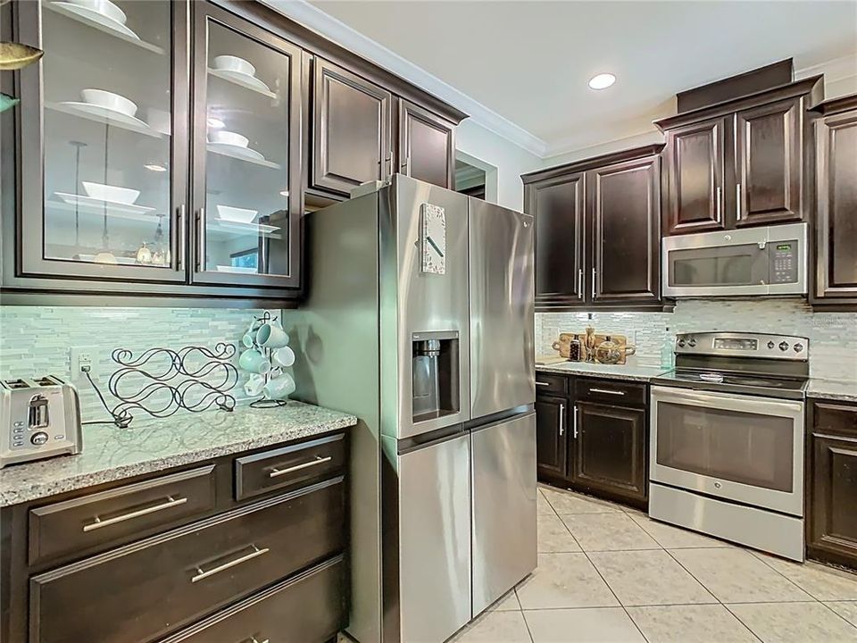 На продажу: $520,000 (5 спален, 4 ванн, 3824 Квадратных фут)