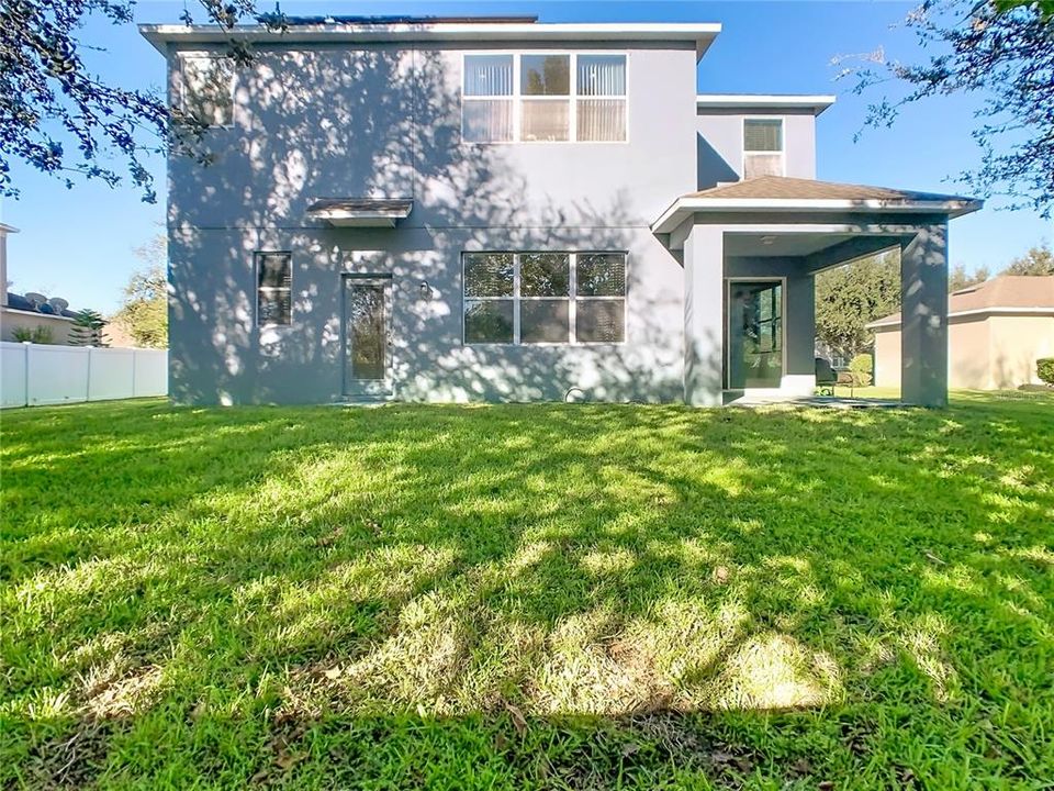 На продажу: $520,000 (5 спален, 4 ванн, 3824 Квадратных фут)