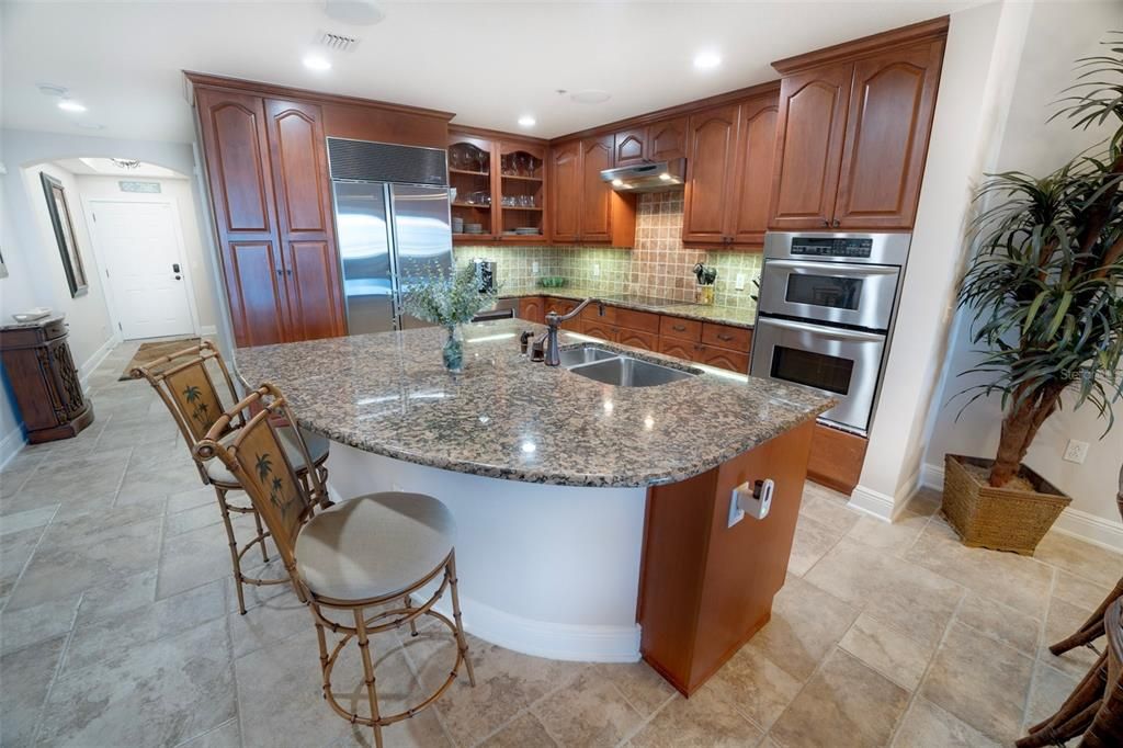 待售: $535,000 (3 贝兹, 2 浴室, 1702 平方英尺)