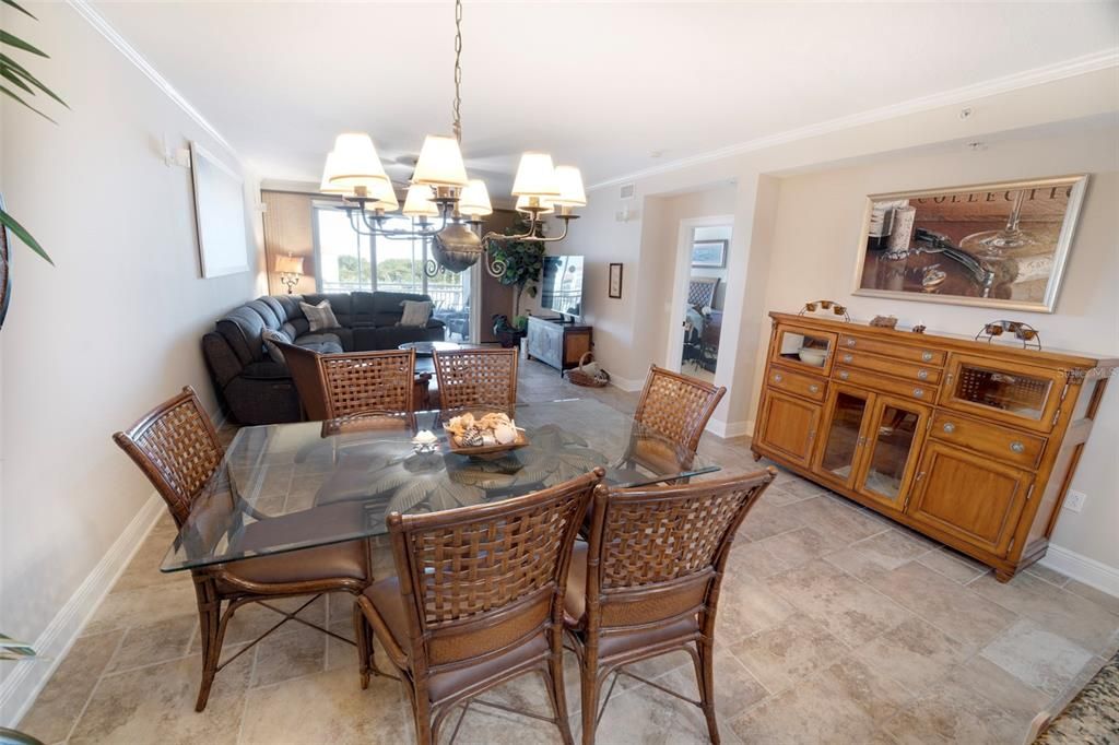 待售: $535,000 (3 贝兹, 2 浴室, 1702 平方英尺)