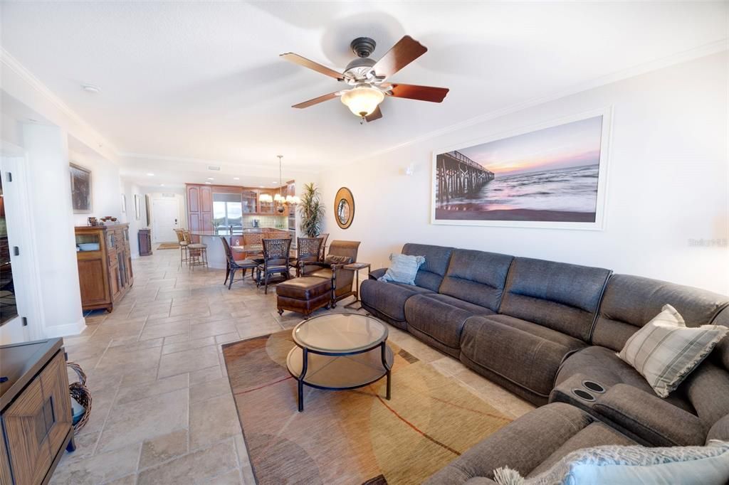 待售: $535,000 (3 贝兹, 2 浴室, 1702 平方英尺)