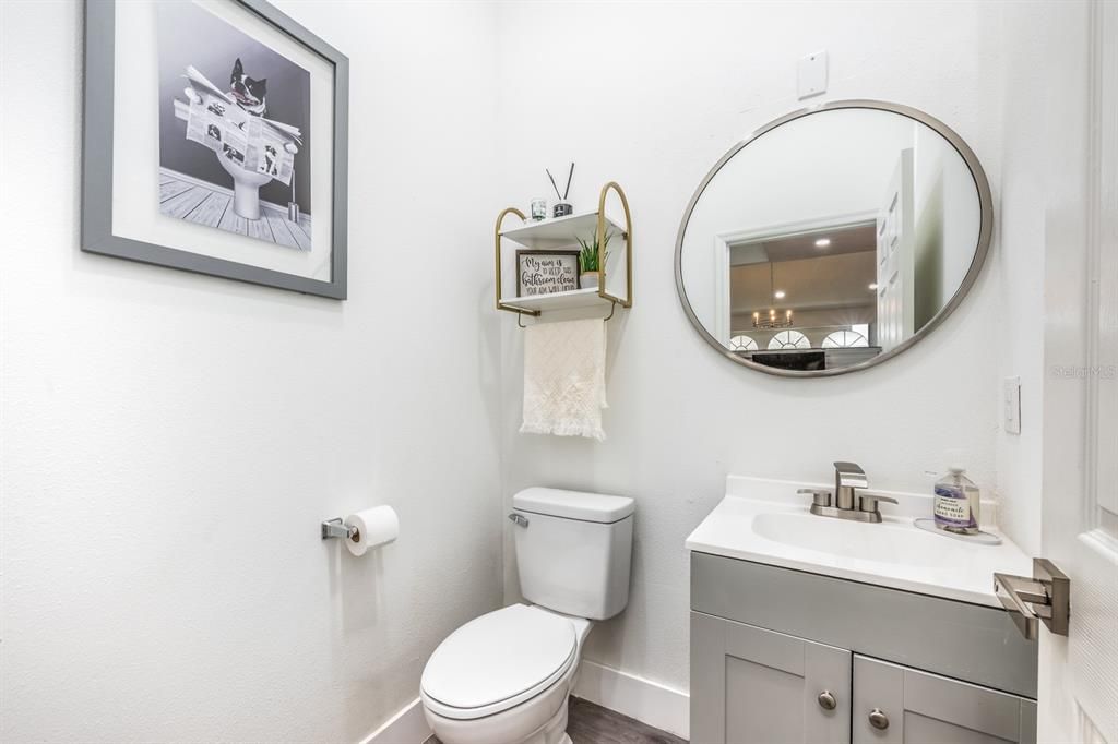 For Sale: $600,000 (4 beds, 2 baths, 2635 Square Feet)