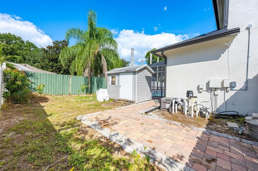 For Sale: $600,000 (4 beds, 2 baths, 2635 Square Feet)