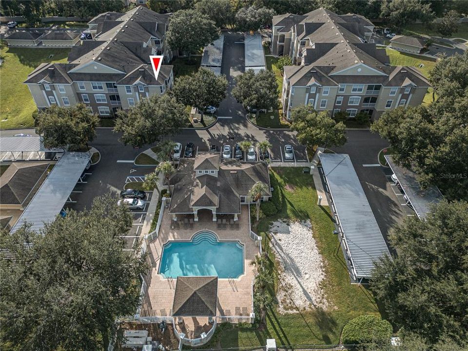 合同活跃: $229,000 (3 贝兹, 2 浴室, 1208 平方英尺)