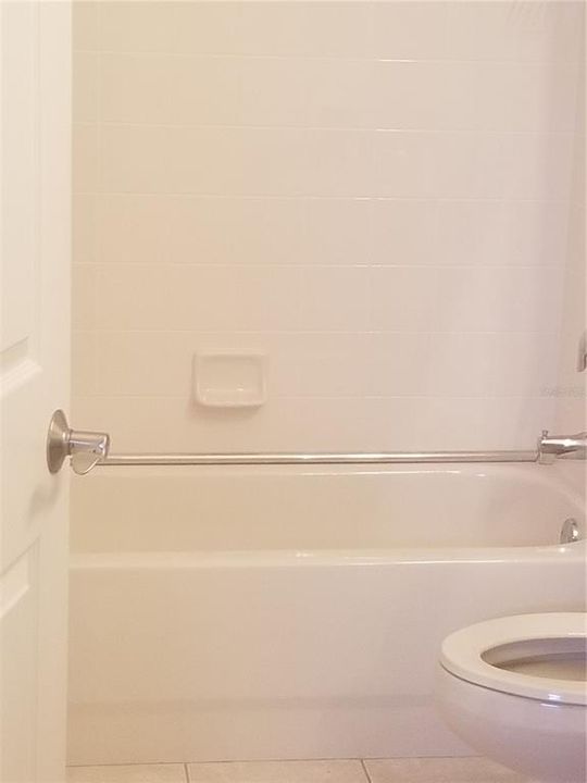 For Rent: $3,099 (4 beds, 3 baths, 2693 Square Feet)