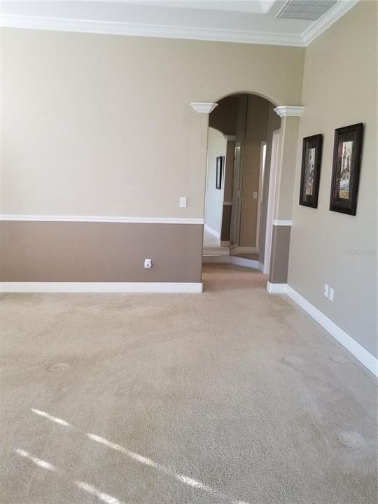 For Rent: $3,099 (4 beds, 3 baths, 2693 Square Feet)