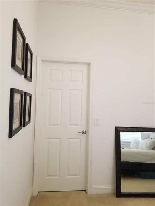 For Rent: $3,099 (4 beds, 3 baths, 2693 Square Feet)