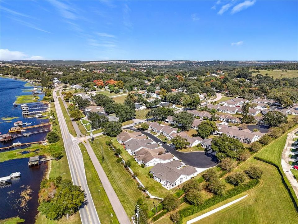 For Sale: $319,900 (2 beds, 2 baths, 1181 Square Feet)