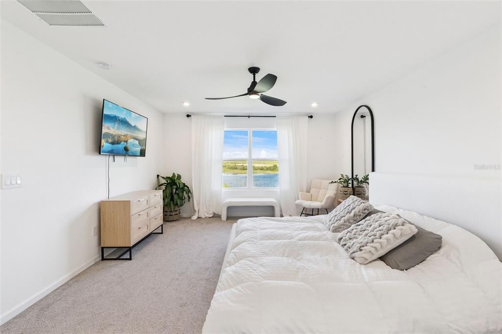 待售: $670,000 (4 贝兹, 2 浴室, 2861 平方英尺)