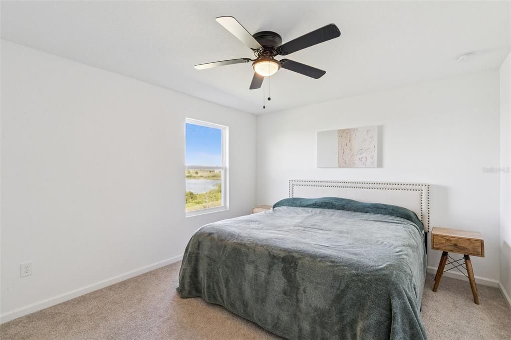 待售: $670,000 (4 贝兹, 2 浴室, 2861 平方英尺)