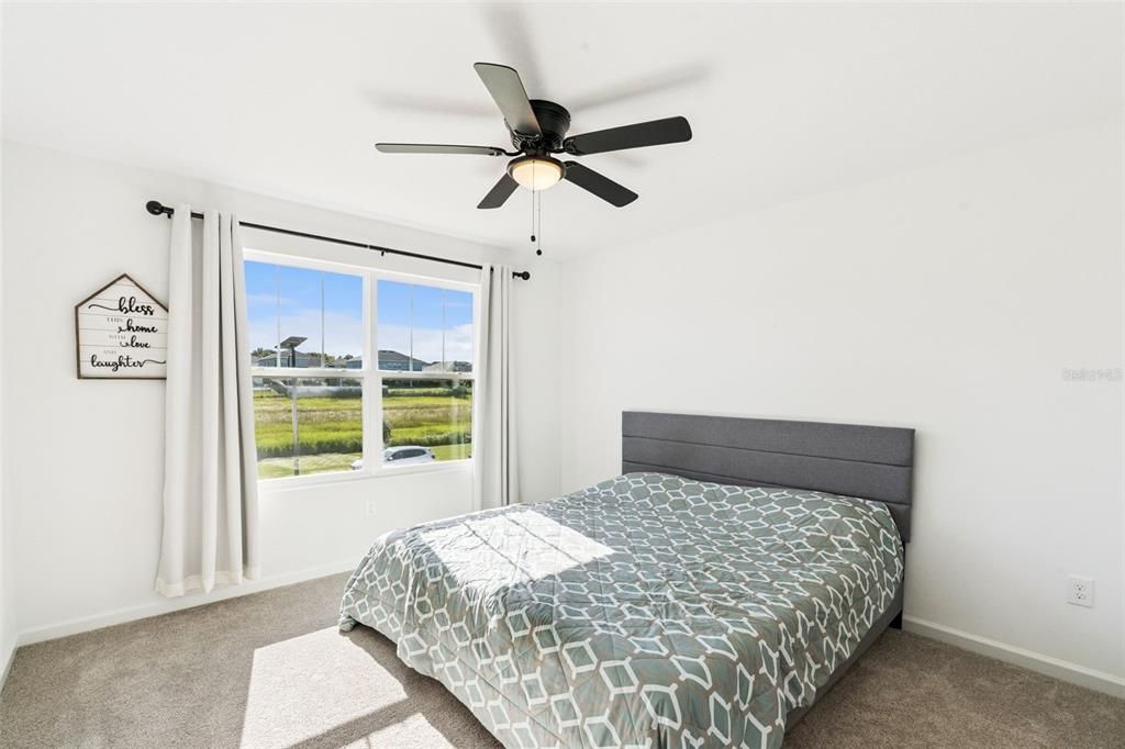 待售: $670,000 (4 贝兹, 2 浴室, 2861 平方英尺)