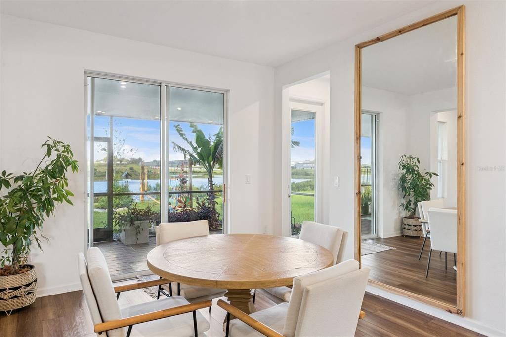 待售: $670,000 (4 贝兹, 2 浴室, 2861 平方英尺)