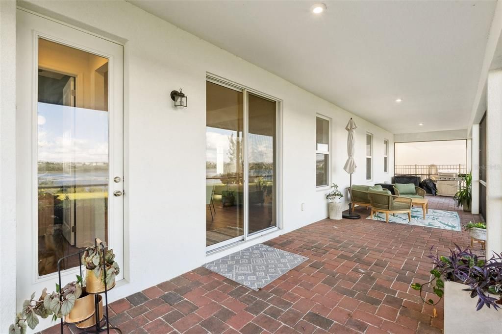 待售: $670,000 (4 贝兹, 2 浴室, 2861 平方英尺)