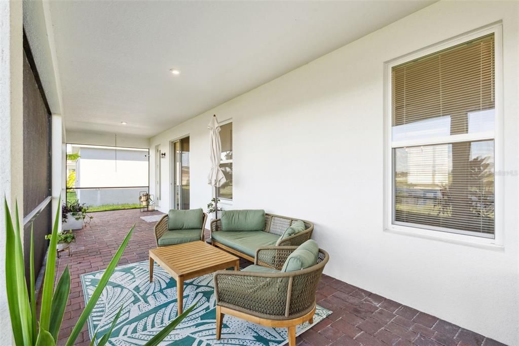 待售: $670,000 (4 贝兹, 2 浴室, 2861 平方英尺)