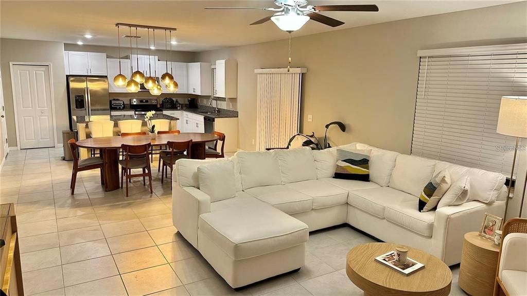 For Rent: $4,000 (4 beds, 2 baths, 2582 Square Feet)