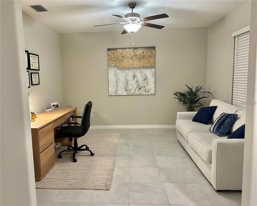 For Rent: $4,000 (4 beds, 2 baths, 2582 Square Feet)