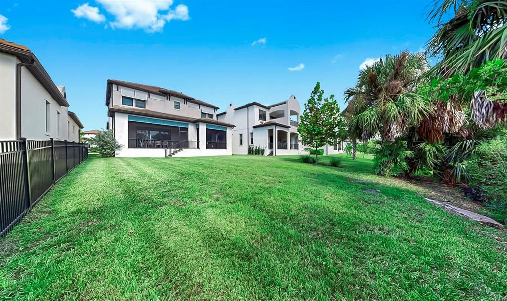 En Venta: $599,000 (3 camas, 2 baños, 2447 Pies cuadrados)