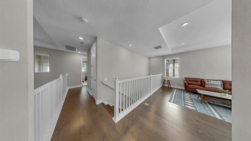 En Venta: $599,000 (3 camas, 2 baños, 2447 Pies cuadrados)