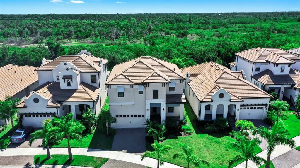 En Venta: $599,000 (3 camas, 2 baños, 2447 Pies cuadrados)