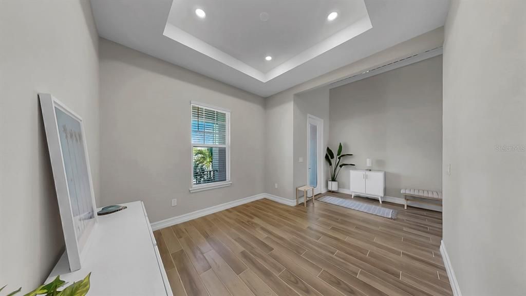 En Venta: $599,000 (3 camas, 2 baños, 2447 Pies cuadrados)