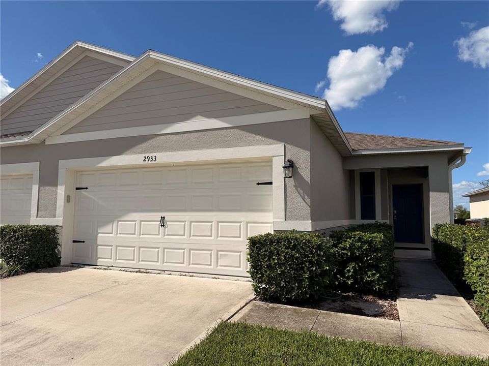 Recientemente alquilado: $2,195 (2 camas, 2 baños, 1601 Pies cuadrados)