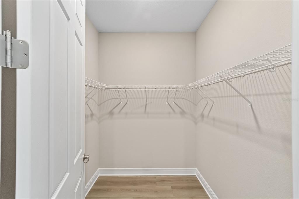 待售: $398,000 (2 贝兹, 2 浴室, 2202 平方英尺)