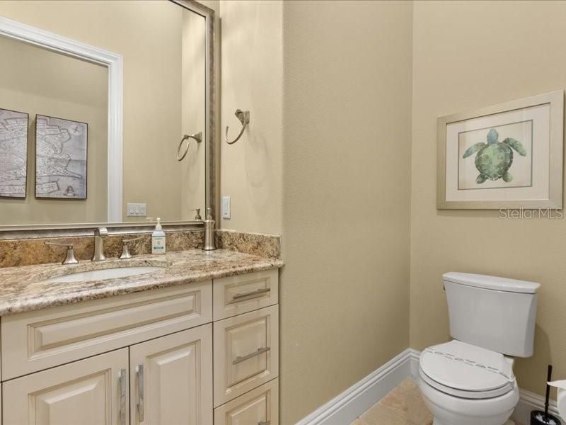 待售: $2,199,000 (6 贝兹, 6 浴室, 5955 平方英尺)