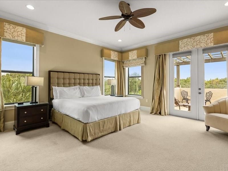 待售: $2,199,000 (6 贝兹, 6 浴室, 5955 平方英尺)