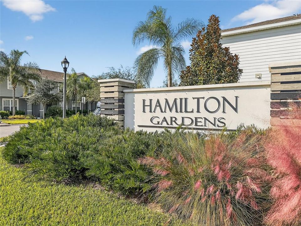 For Sale: $705,000 (5 beds, 2 baths, 2902 Square Feet)