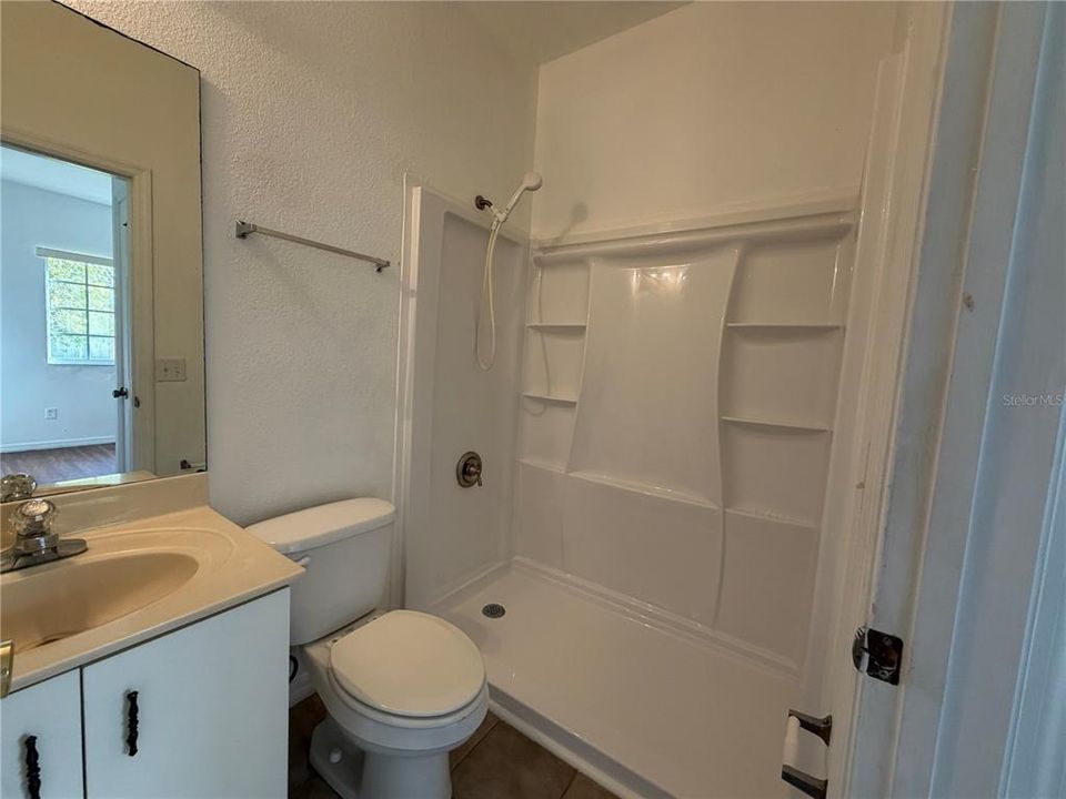 For Sale: $159,000 (2 beds, 2 baths, 812 Square Feet)