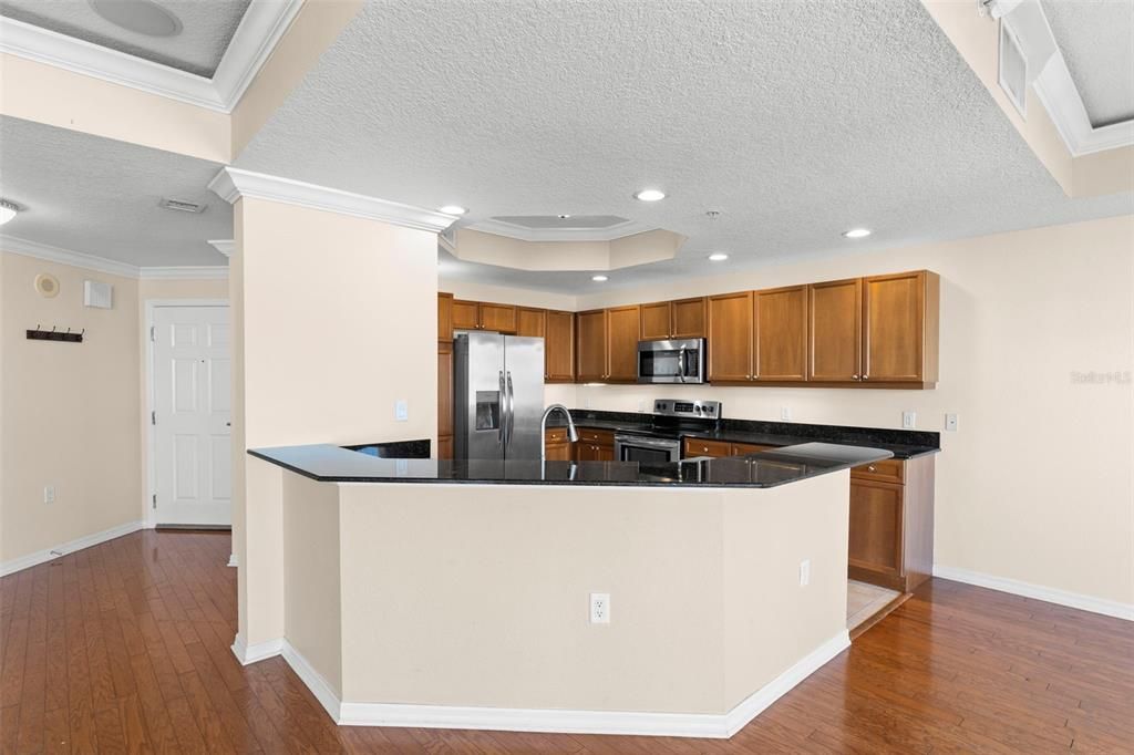 For Sale: $1,395,000 (2 beds, 2 baths, 1821 Square Feet)