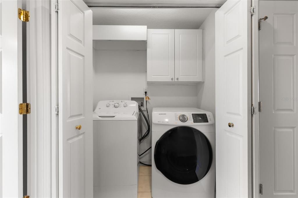 For Sale: $1,395,000 (2 beds, 2 baths, 1821 Square Feet)