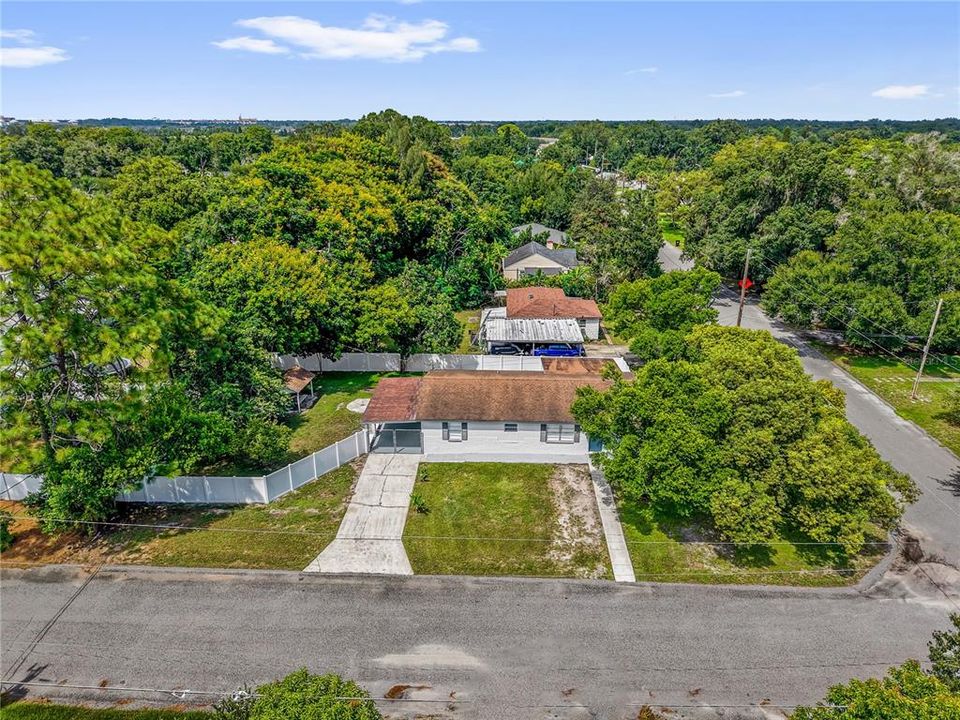 For Rent: $2,600 (3 beds, 2 baths, 1692 Square Feet)