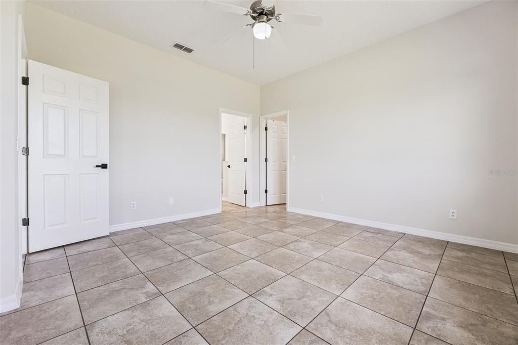 Active With Contract: $545,000 (4 beds, 3 baths, 1986 Square Feet)