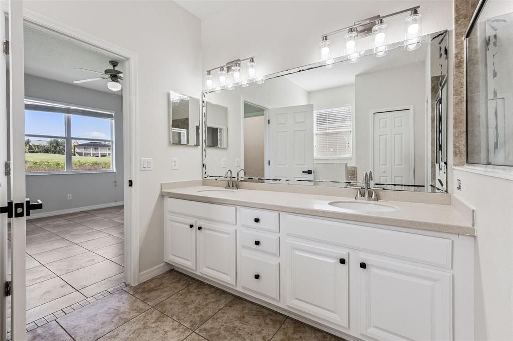 Active With Contract: $545,000 (4 beds, 3 baths, 1986 Square Feet)