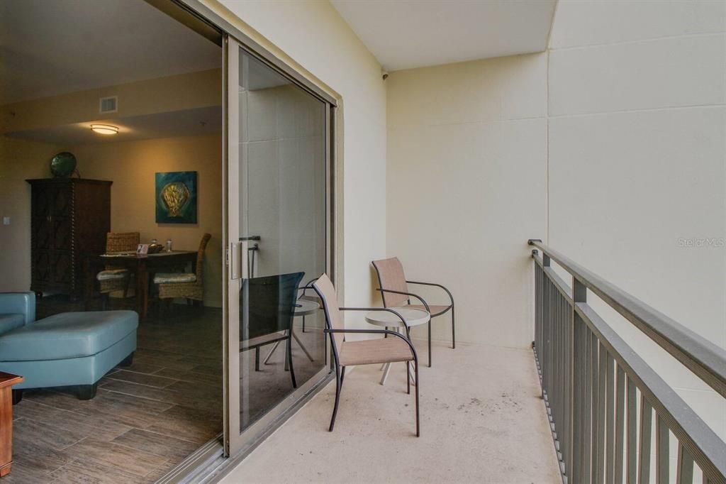 На продажу: $474,900 (2 спален, 2 ванн, 1439 Квадратных фут)