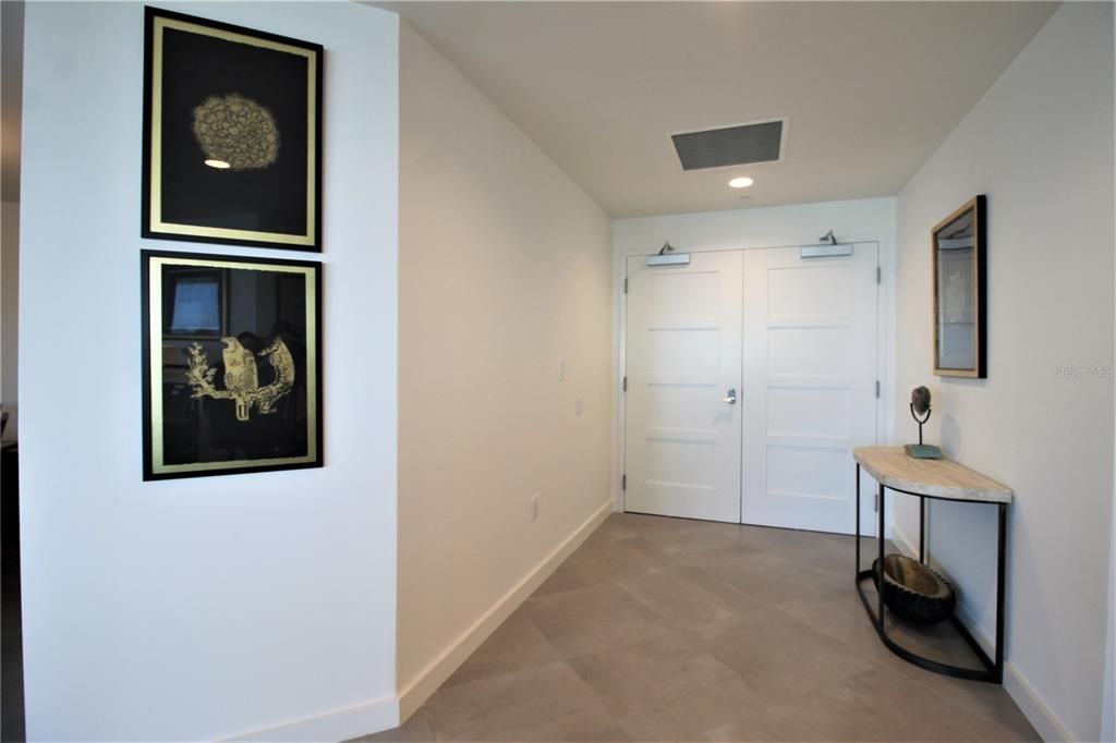 For Rent: $7,800 (3 beds, 3 baths, 2440 Square Feet)