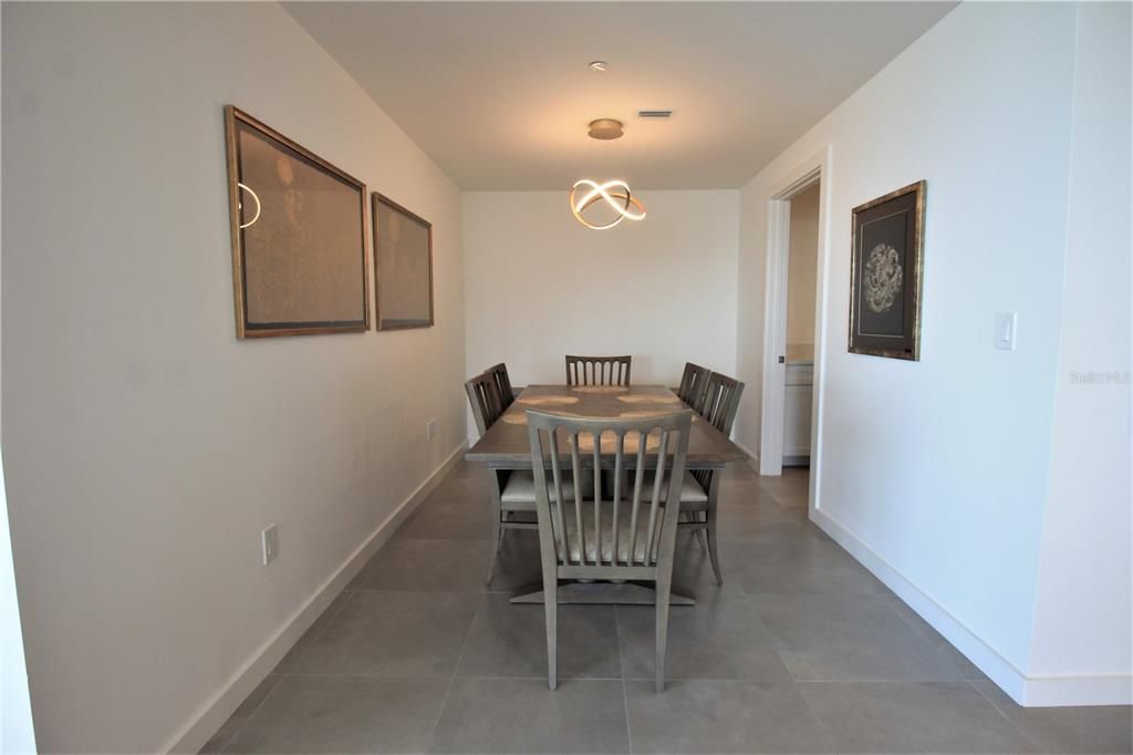 For Rent: $7,800 (3 beds, 3 baths, 2440 Square Feet)