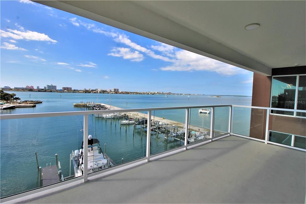 For Rent: $7,800 (3 beds, 3 baths, 2440 Square Feet)