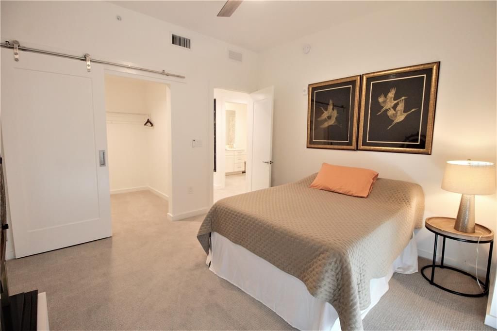 For Rent: $7,800 (3 beds, 3 baths, 2440 Square Feet)